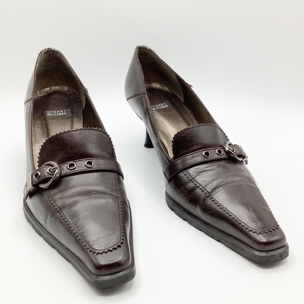 Stuart Weitzman brown leather pointed toe shoes